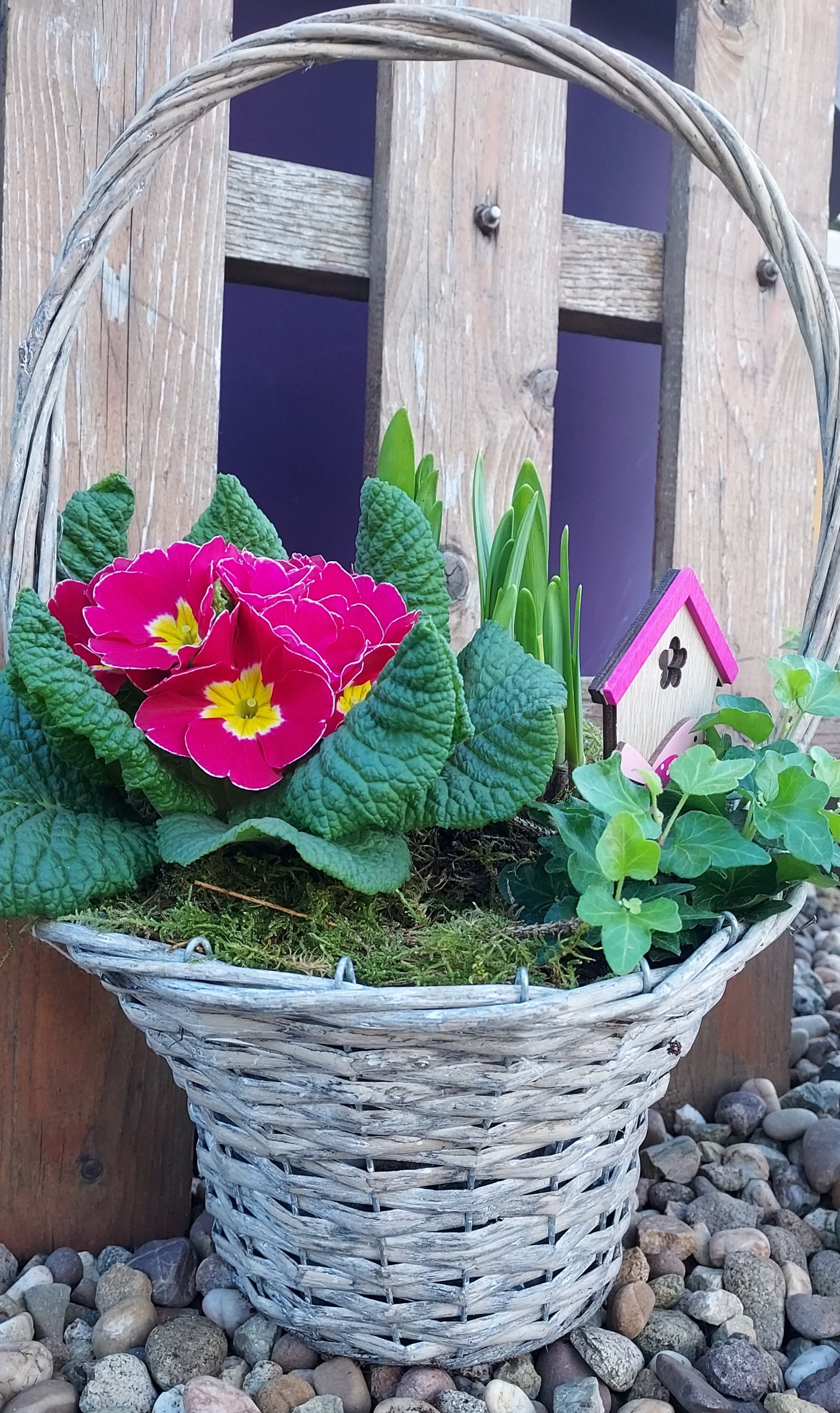 Panier printannier